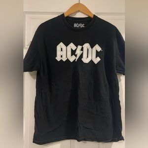 AC/DC preowned T-shirt Large Women’s